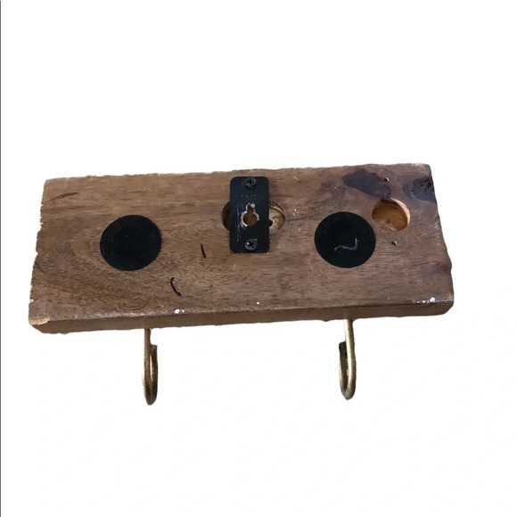 Wood and brass Towel hanger - Picture 2 of 5